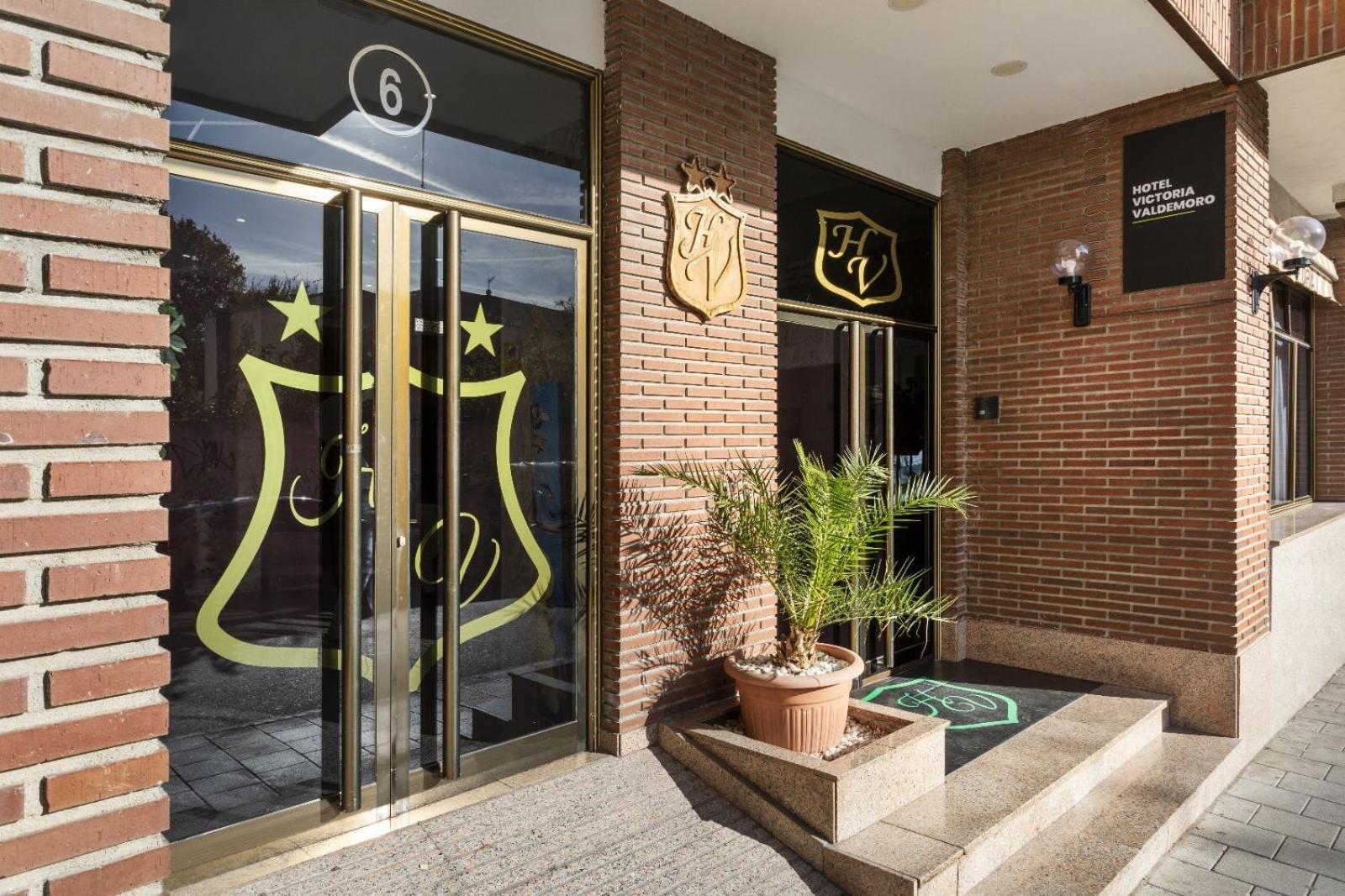 Hotel Victoria مْبلديمورو المظهر الخارجي الصورة