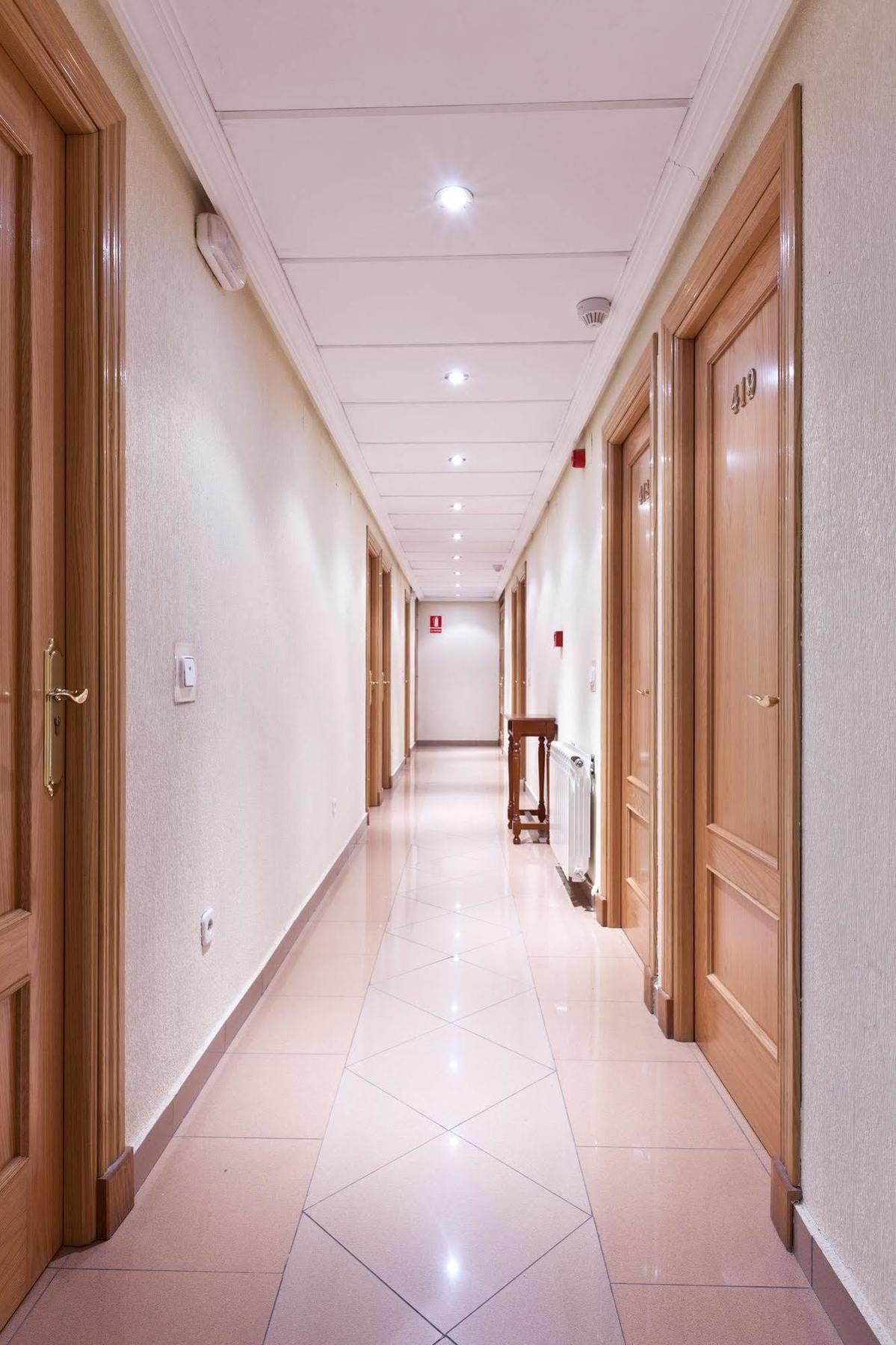Hotel Victoria مْبلديمورو المظهر الخارجي الصورة